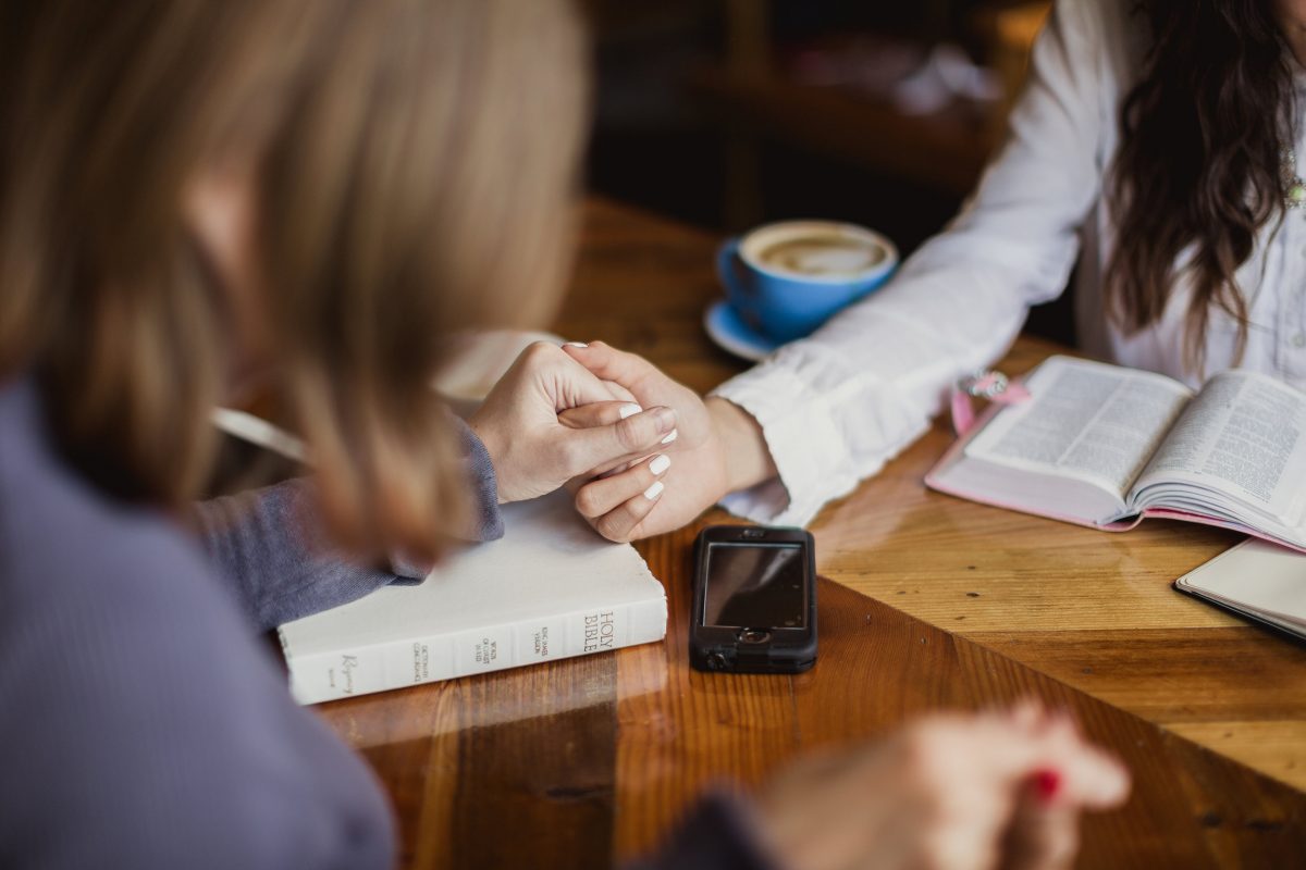 Episode 176 – Should Christians Be Concerned About Who They’re Seen With?
