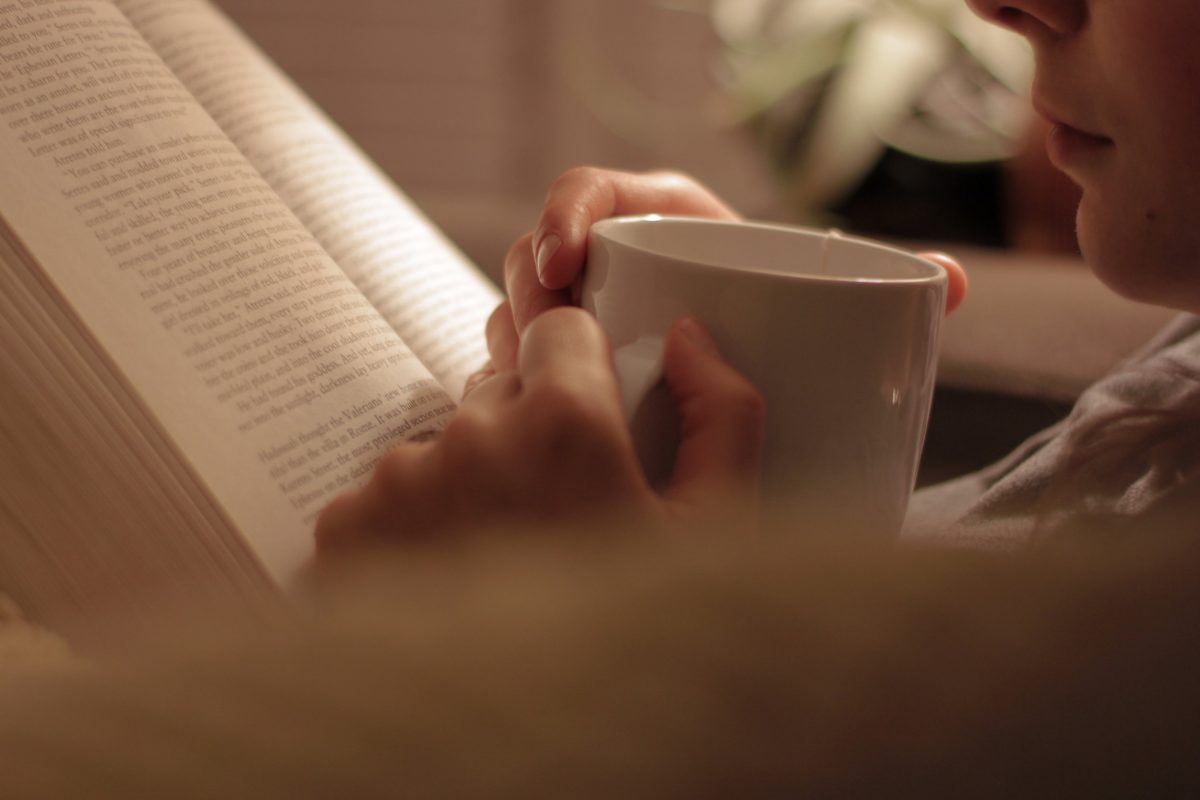 Build a Daily Bible Reading Plan that Fits You (With an APP)